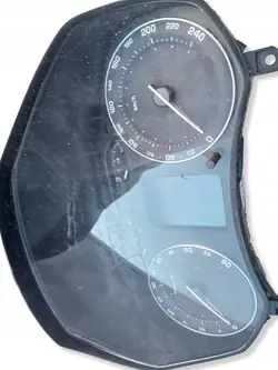 Cuentakilómetros Skoda OE OEM 1Z0920842H - Usado