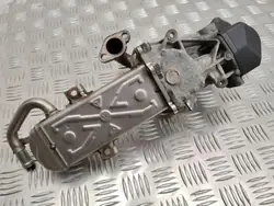 EGR-jäähdytin OEM 03L131512BL VW Passat B7 2.0L Diesel