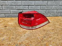 Achterlicht OEM LAMPA PRAWY TYŁ VW GOLF 5 V KOMBI