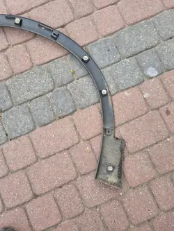 Etupuskuri Nissan Qashqai 07- Oikea