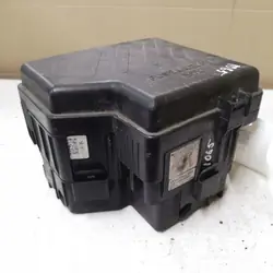 Caixa de fusíveis HYUNDAI SANTA FÉ II 2.2L diesel OEM 919502B550