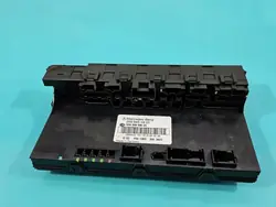 Caja de Fusibles OEM 2035451801 para Mercedes W203