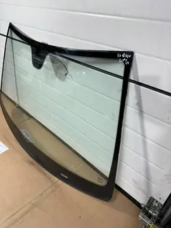 Mercedes SL R230 framruta OEM - Begagnad