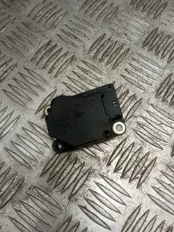 Lämmityksen ohjausventtiili OEM 75622G Volvo XC90
