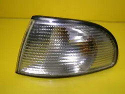 Clignotant avant gauche Audi A4 B5 8D0953049A