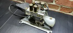Bomba de teto Mercedes W208 OEM A2088001748 Usado