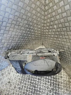 Mercedes-Benz OE A2105005803 Motor Koelradiator