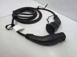 Câble de charge Audi OEM 9Y0971675A - Occasion