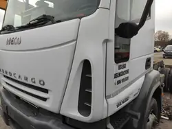 Aileron de cabine gauche OEM 504116073 pour Iveco Eurocargo
