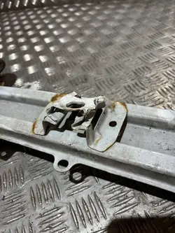 Stoßstangenholm vorne OEM PK22732 für Suzuki Baleno II