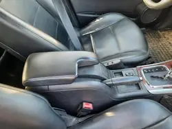 Keskustunneli Mercedes B-luokka W245 OEM Osa
