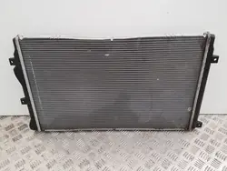 Radiador de agua Skoda Yeti 2016 5K0121253D