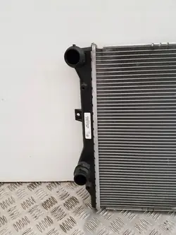 Wasser Kühler Skoda Yeti 2016 5K0121253D