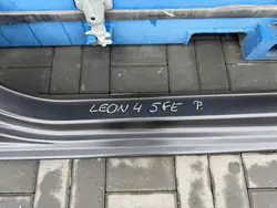 Seat Leon IV 4 rechter dorpel OEM 5FA - Gebruikt