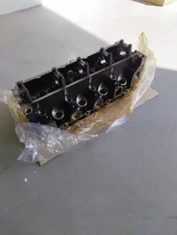Ford Sylinterikansi OEM 6534655 - Käytetty