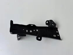 Mazda OE GHP952240D fixation d'aile