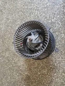 Lämmityslaite OEM 651586K Mercedes-Benz Viano 2.2L