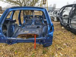 BMW OE 7152664 Rechte hintere Kotflügel E91 3er