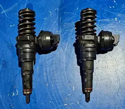 Vindrutetvättspump OEM 038130073AJ för VW Passat