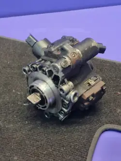 Pompe à injection OEM 9683624080 pour 2.0 Diesel