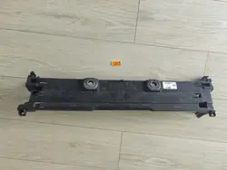 BMW 5 (F10/F11) 2010-2016 Kühlerhalterung
