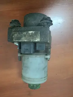 Pompe de direction assistée Skoda Fabia I 1.2B