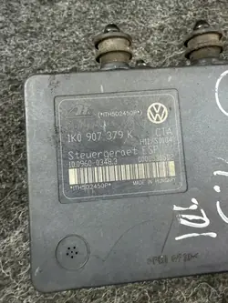Pompe ABS VW Golf V Contrôleur 1K0907379K