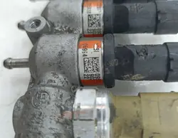Rampe d'injection GPL OEM 09SQ9 - État utilisé