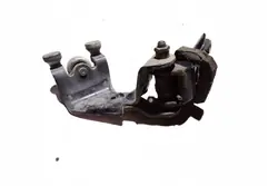 Mitten gångjärn skjutdörr VW TRANSPORTER V (T5) 7E0843336