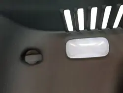 OEM 85730N7100 Revestimento Porta-Malas Esquerdo Traseiro - Usado