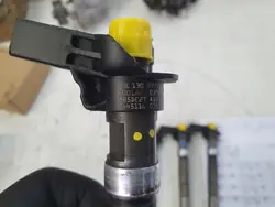Injecteur OEM 0445116035 pour VW Transporter T5 2.0 TDI