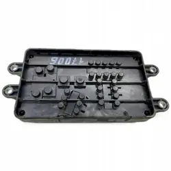 Volvo sulakekotelo OEM 22357981 - Käytetty kunto