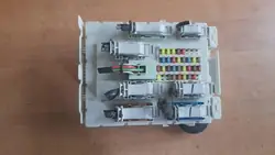 BSI Zekeringkast Module Ford Kuga II 2 MK2 DV6T14A073FK