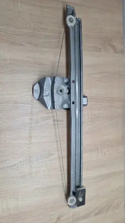 OEM 807207538R Regulador de ventana delantera derecha