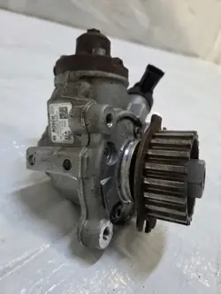 Pompe à injection Opel Grandland X 1.6 BlueHDI OEM 9811347380
