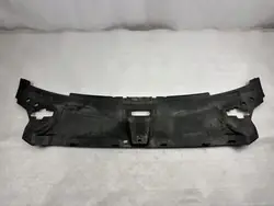 Framtill bältesskydd OEM 4H0807081 för Audi A8 D4