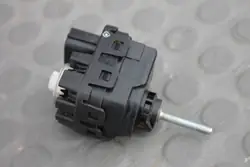Scheinwerfer-Einstellmotor OEM QK03ECX30 Mazda CX-30