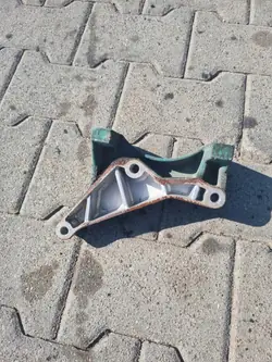 Support Compresseur Clim OEM 1230772 Deutz