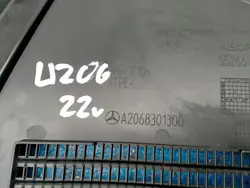 Mercedes W206 vänster fönsterpackning OEM A2068301300