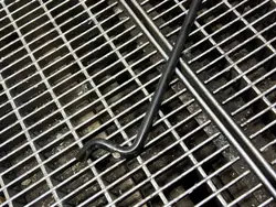Suporte do capô Volkswagen ID.3 OEM SKE54598 - Usado