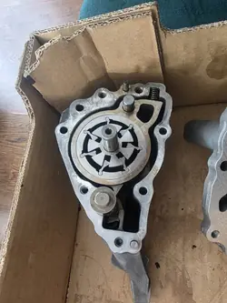 Bomba de óleo BMW usado OEM 7545939 7560250