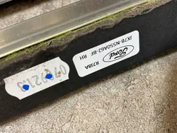 Poignée arrière gauche OEM 0702213 pour Ford Focus III