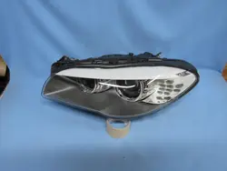 Farol esquerdo BMW F10 F11 pré-facelift Bi-Xenon
