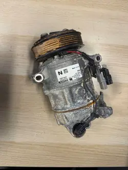 Compressore AC RENAULT CAPTUR II 926006UB0A