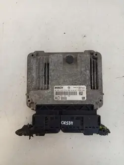 Moottorin Ohjain OEM 55197150AD Opel Vectra C:lle