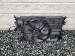 Kompletter Kühler OEM 9806313580 für Peugeot Partner