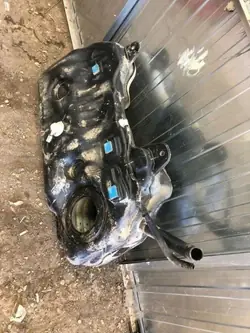 Brandstoftank Hyundai Tucson OEM 31150N7000 - Gebruikt