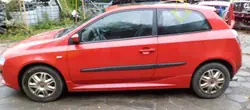 Hintere linke Beifahrerseitenscheibe OEM 51733944 Fiat Stilo