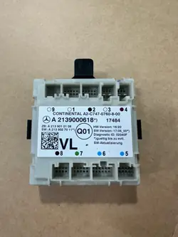 Módulo da porta dianteira esquerda OEM A2139000618 Mercedes Classe E