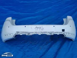 Peugeot 308 II Bakre stötfångare OEM 9800996477 Begagnad